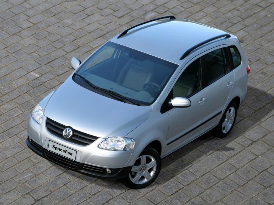  Volkswagen SpaceFox 2006 года  (фото 6 из 21)